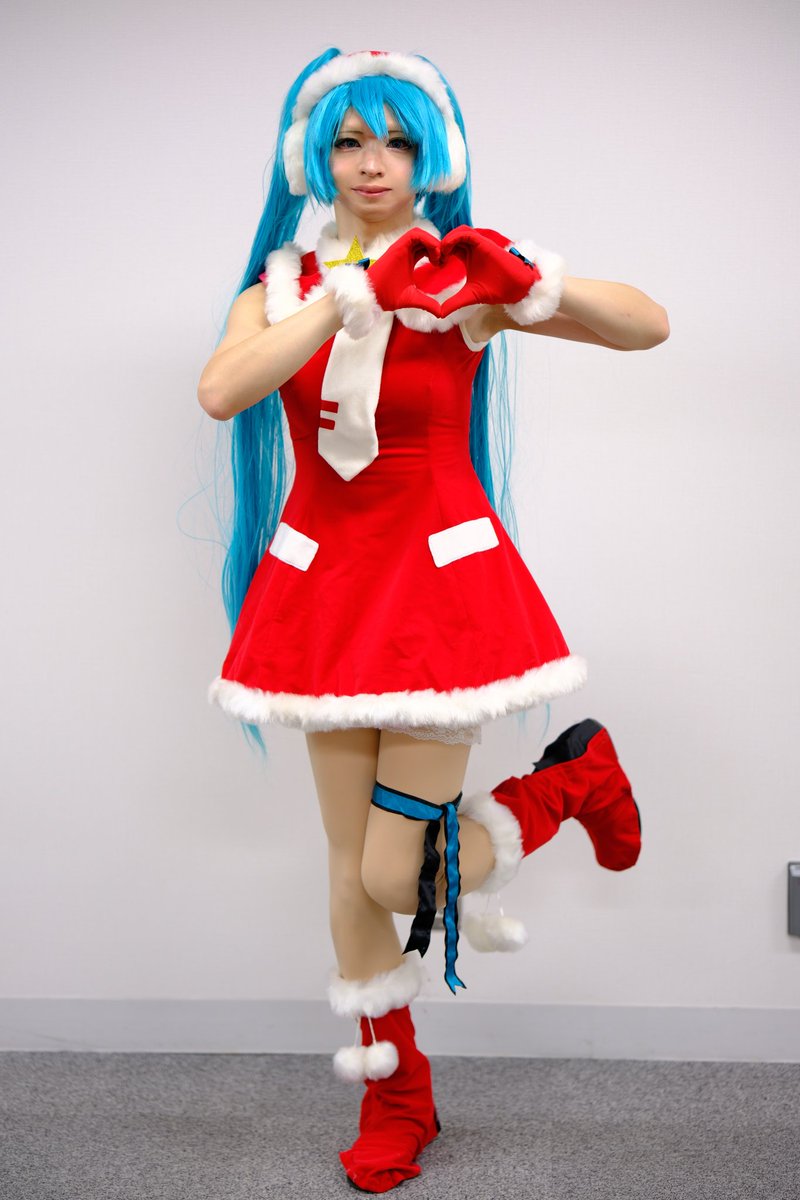 PinkPrettySissy's tweet photo. Cosplay/コスプレ
※加工済み

 VOCALOID/初音ミク（サンタVer.）

Photo @vistanomonta さん

#ADV019
 #ビクパにいるよ https://t.co/tQdpAQ6zHu