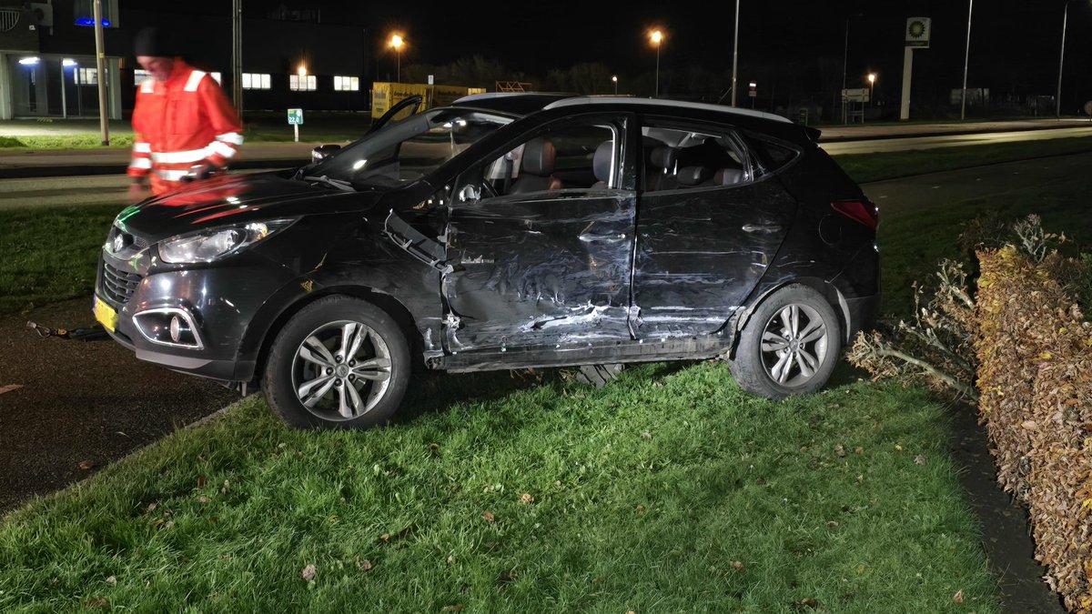 Persoon raakt gewond bij botsing op Kruisbergseweg in Hengelo