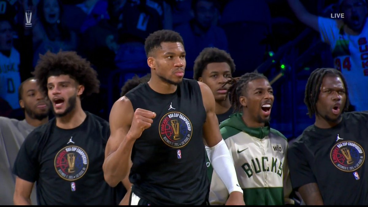 Loz Intransit tweet media