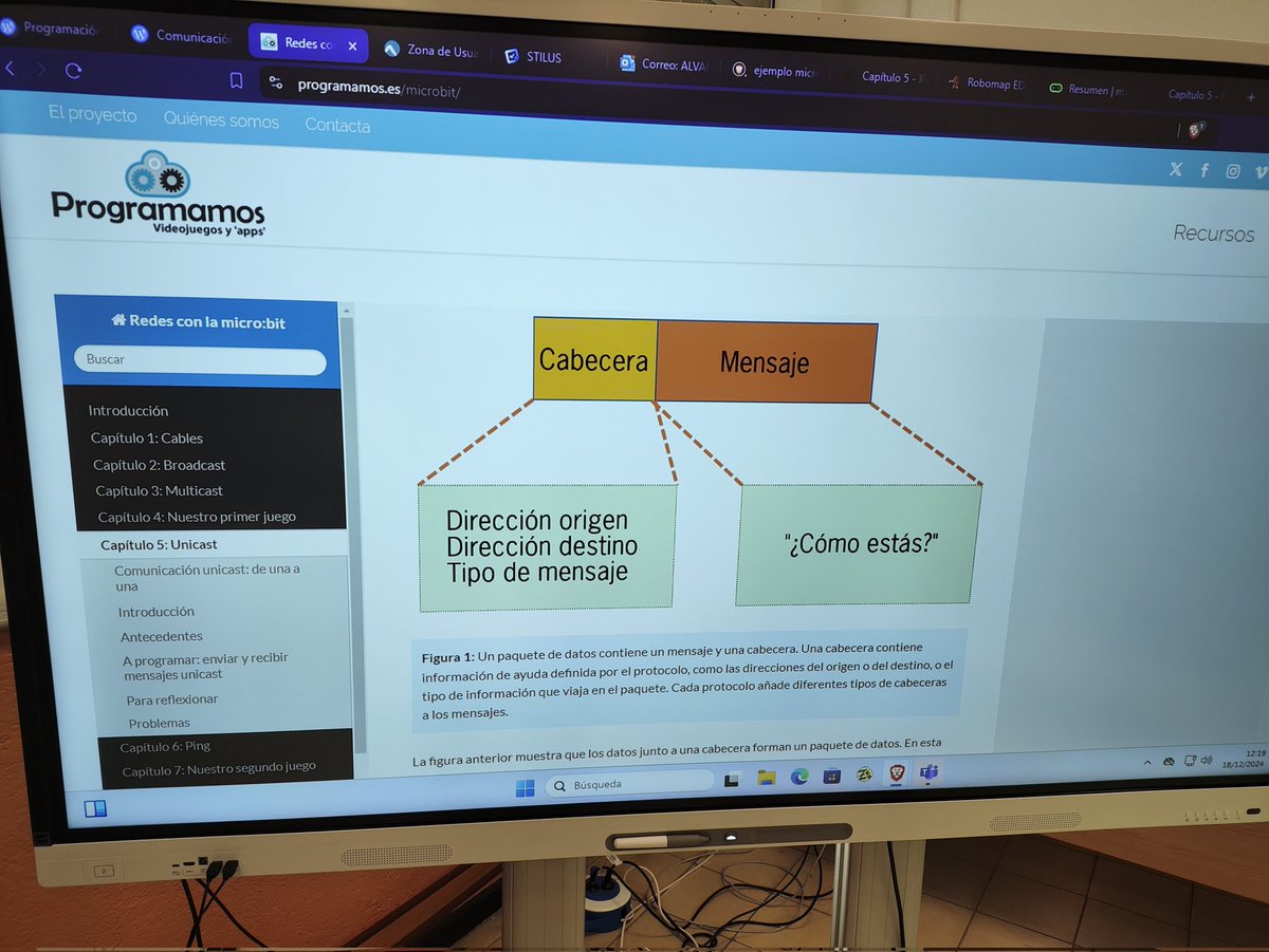 tecuribarri's tweet photo. Continuamos en #ProgramaciónInformática @IESMUribarri con el libro de @programamos. Algunos alumnos ya están con la práctica #unicast, trabajando los conceptos de protocolo, dirección, paquetes de datos y cabecera. ¡El error y si solución también juega en las prácticas! https://t.co/dAdkbeDaHh