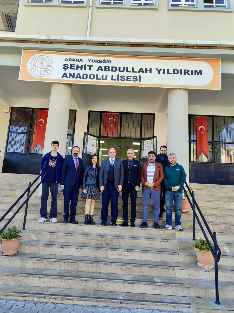 YuregirMem's tweet photo. İlçe Milli Eğitim Müdürümüz Sayın İzzettin AYDIN Şube Müdürümüz Kemal KAN ile birlikte, 
📍Şehit Abdullah Yıldırım Anadolu Lisesini 
Ziyaret ederek incelemelerde bulundu; idareci ve öğretmenlerimizle araya geldi.
@tcmeb @AdanaMem @izzetaydin01 https://t.co/4lBO5fzHAd