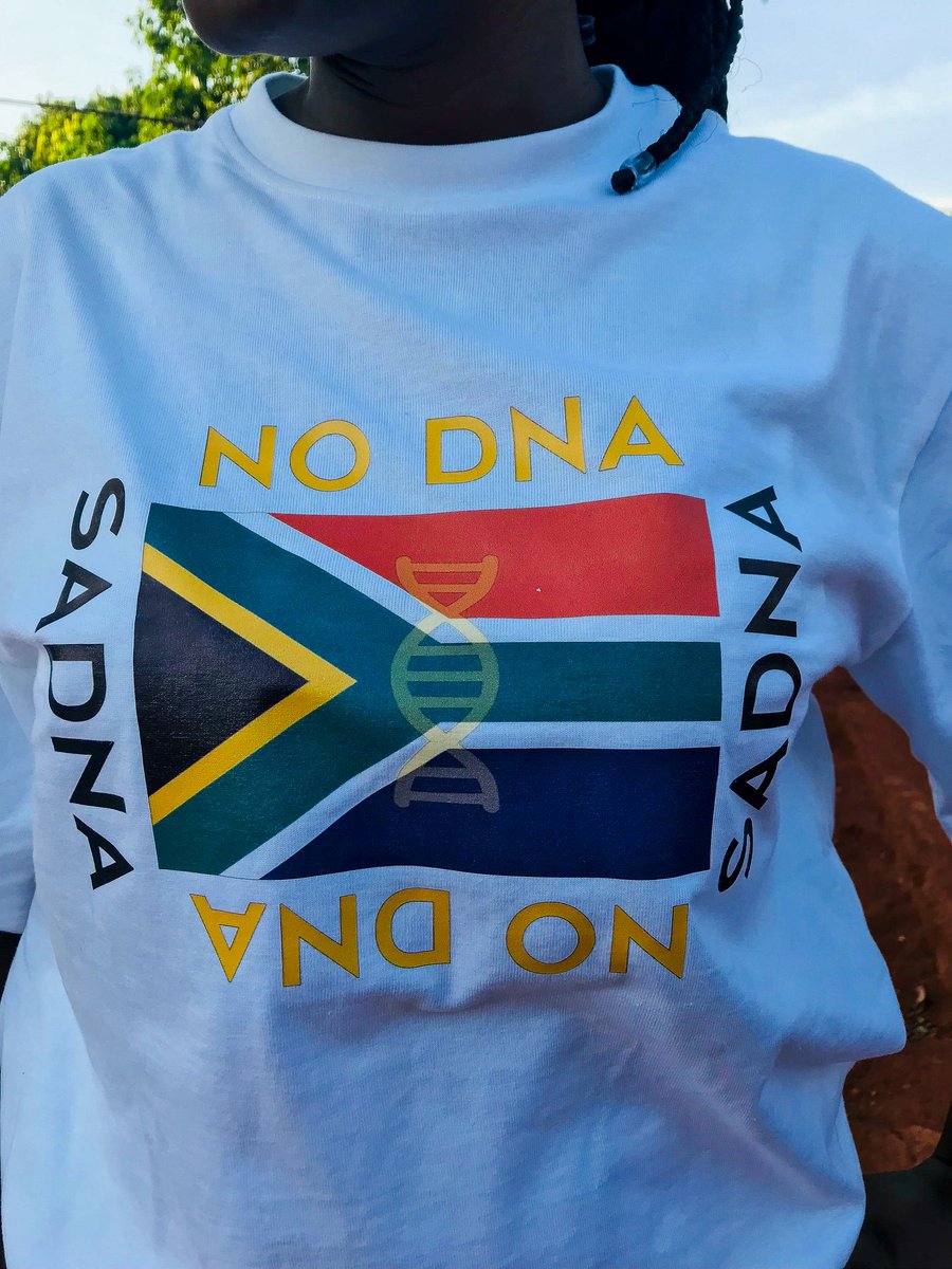 RSADnaThreads's tweet image. No Dna 🇿🇦 just South african "SA,DNA"
Made for the people of mzansi, kasi lam.
#SbusisoLawrence #Cyan
#MakhadziOneWomanShow #Boers
#MakhadziBowl2024
#Unathi
#Curro
#Sizwe
#Fundi4You
#MrMoloto
