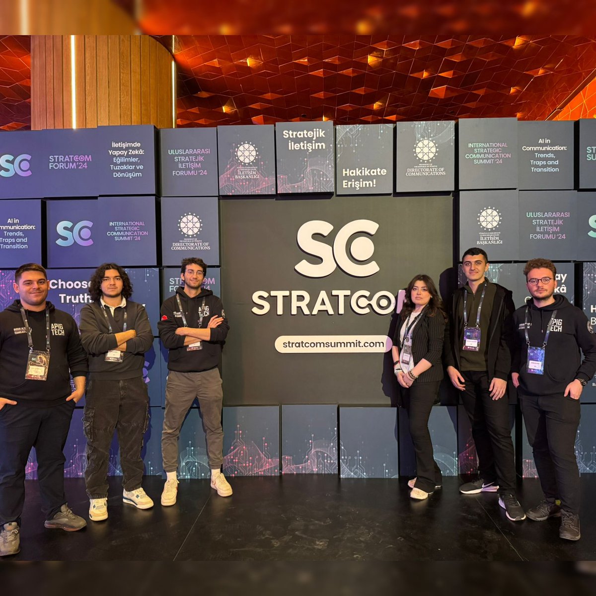 Takımımızın #Stratcom2024 de geçirdiği eğlenceli zamandan kareler. Bir sonraki sene tekrar buluşmak dileğiyle...

#itu1773 #apigtech
.
.
<a href="/itu1773/">İTÜ - İstanbul Teknik Üniversitesi</a>
<a href="/ProfHasanMandal/">Prof. Dr. Hasan Mandal</a>