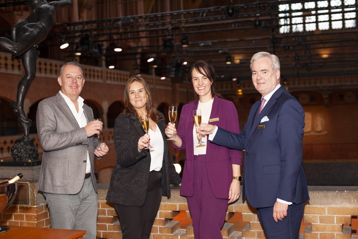 BeursVanBerlage's tweet photo. Beurs van Berlage has chosen Vineyard Premium Catering as its new preferred catering partner. After nearly two decades of collaboration with Maison van den Boer, Beurs van Berlage is closing a remarkable chapter.

https://t.co/jUSGxJfpso https://t.co/OxE3DTIMlA