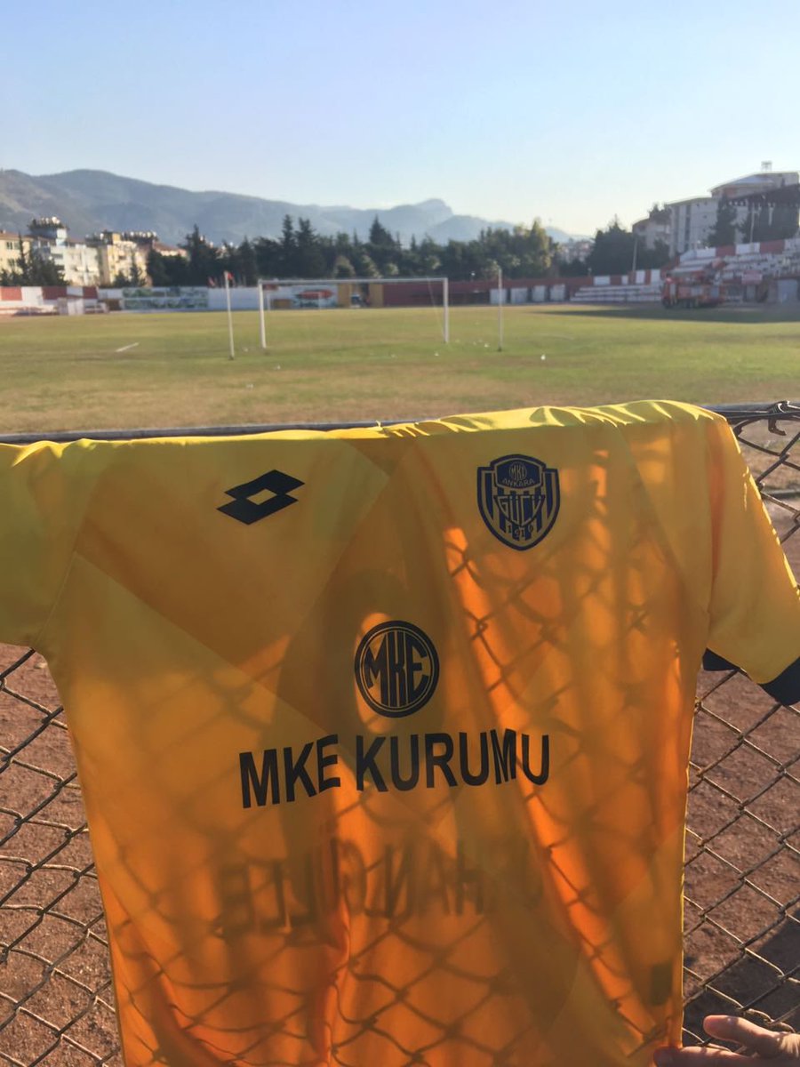 labombonnera's tweet photo. 18.12.2016 / 8 yıl önce bugün 📍Antakya Atatürk Stadyumu https://t.co/TzxT10PIWq