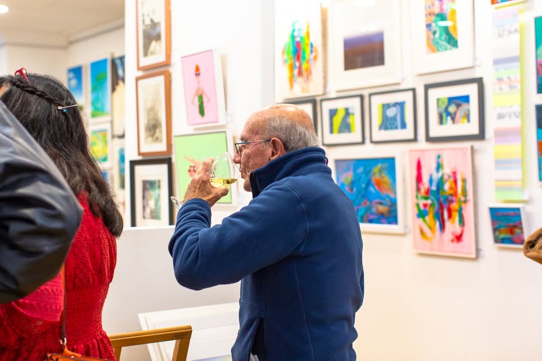 The English Riviera Winter Open 2024

My piece 'Love Replaces Pain' is in this fantastic exhibition! 

Artizan Gallery in #Torquay
Address: Unit 5 Fleet Walk, 74 Fleet Street, Torquay, TQ2 5EB
Exhibition Dates: 10th Nov – 24th Dec 2024