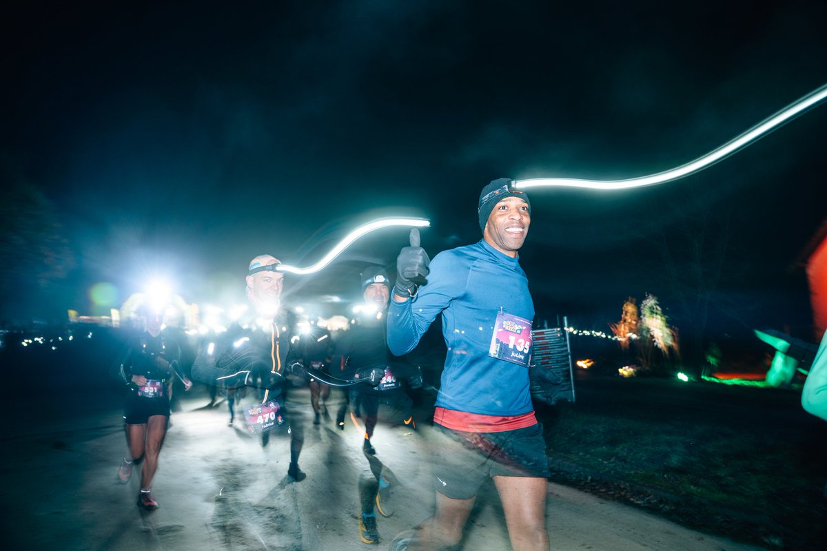 1reDivision's tweet image. #AlHonneur

Le capitaine Gilbert, l’adjudant-chef Olivier, l’adjudant Julien, l’adjudant Émilie et le sergent Nathan représentent brillament la 1re Division lors des Défis de la boucle, ici lors de l’étape de Nancray.

Bravo à eux pour cette performance 👏