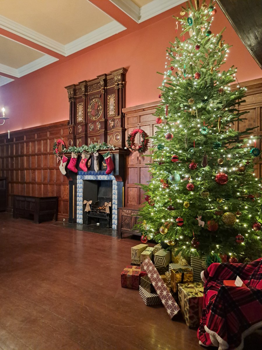 Barnsley Museums (@barnsleymuseums) on Twitter photo Day 19 of the Barnsley Museums advent calendar is all about <a href="/CannonHall1760/">Cannon Hall Museum, Park & Gardens</a>
bit.ly/BarnsleyMuseum…
You only have a few more days to visit the hall which is looking spectacular at the moment! Open until Christmas Eve at 2pm Day 19 of the Barnsley Museums advent calendar is all about <a href="/CannonHall1760/">Cannon Hall Museum, Park & Gardens</a>
bit.ly/BarnsleyMuseum…
You only have a few more days to visit the hall which is looking spectacular at the moment! Open until Christmas Eve at 2pm