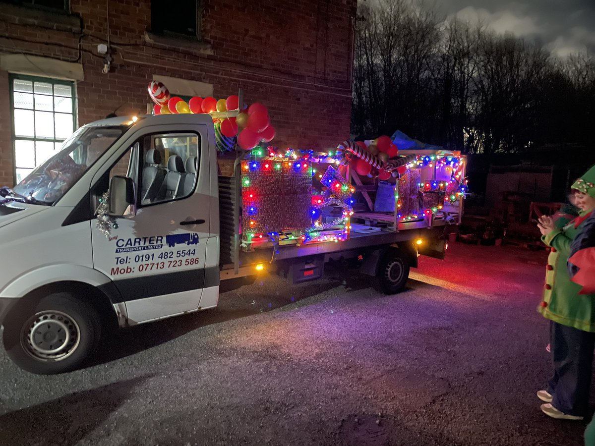 GheadFoundation's tweet photo. It was great helping Teams and Dunston Alive and local volunteers to deliver selection boxes to the kids of Dunston Monday night. @TheNLTrust https://t.co/VK1dwTjjYD