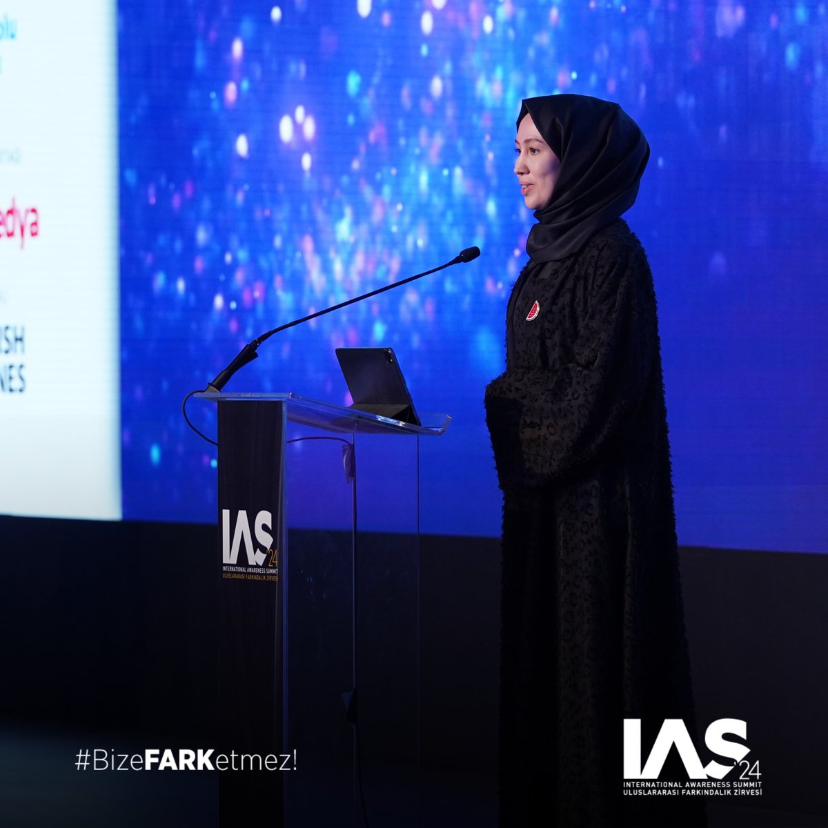 awarenessummit's tweet photo. IAS'24'te, Piyanist Hicret Nida Güllüoğlu ve Kemani Zeynep Sena İnkaya, Güllüoğlu'nun Filistin’de yaşanan zulme dikkat çekmek için bestelediği Bir Çocuk Düştü parçasını icra ederek bizlere duygusal anlar yaşattı. Değerli performansları için kendilerine yürekten teşekkür ediyoruz. https://t.co/0vbZfSHnNe