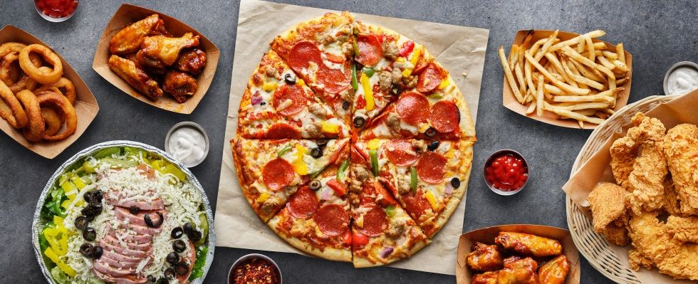 BZfE (@bzfe_de) on Twitter photo Ausgewählte Ergebnisse des DGE-Ernährungsberichts: Mehr #Gemüse und #Hülsenfrüchte, weniger #Fleisch – die Deutschen ernähren sich offenbar gesünder. Aber vor allem junge Erwachsene besuchen immer häufiger #FastFood-Restaurants ➡️ buff.ly/4gtZODJ <a href="/dge_wissen/">Deutsche Gesellschaft für Ernährung e. V. (DGE)</a> Ausgewählte Ergebnisse des DGE-Ernährungsberichts: Mehr #Gemüse und #Hülsenfrüchte, weniger #Fleisch – die Deutschen ernähren sich offenbar gesünder. Aber vor allem junge Erwachsene besuchen immer häufiger #FastFood-Restaurants ➡️ buff.ly/4gtZODJ <a href="/dge_wissen/">Deutsche Gesellschaft für Ernährung e. V. (DGE)</a>