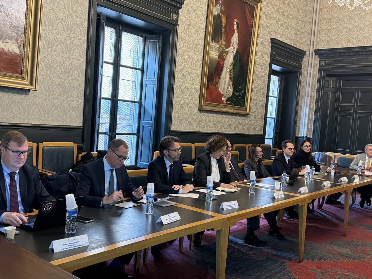 Premier président cour d’appel d’Aix-en-Provence tweet media