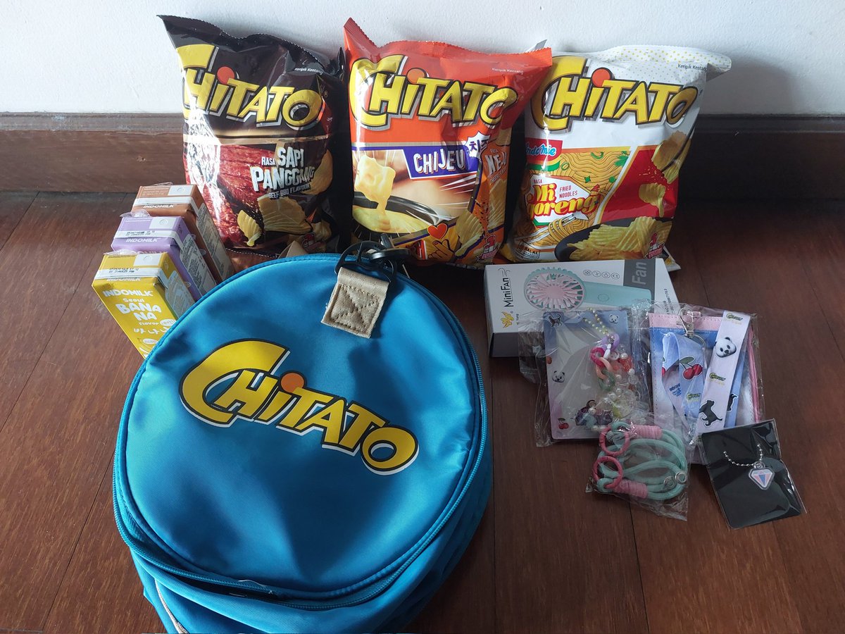zarralef's tweet photo. WTS want to sell full special package chitato indomilk meet and greet wave here on 17 dec.
Isi lengkap sesuai pic
Co via tokped https://t.co/9aI2GV79lB
#WaveHereOn17Dec https://t.co/zsYA2taYSQ