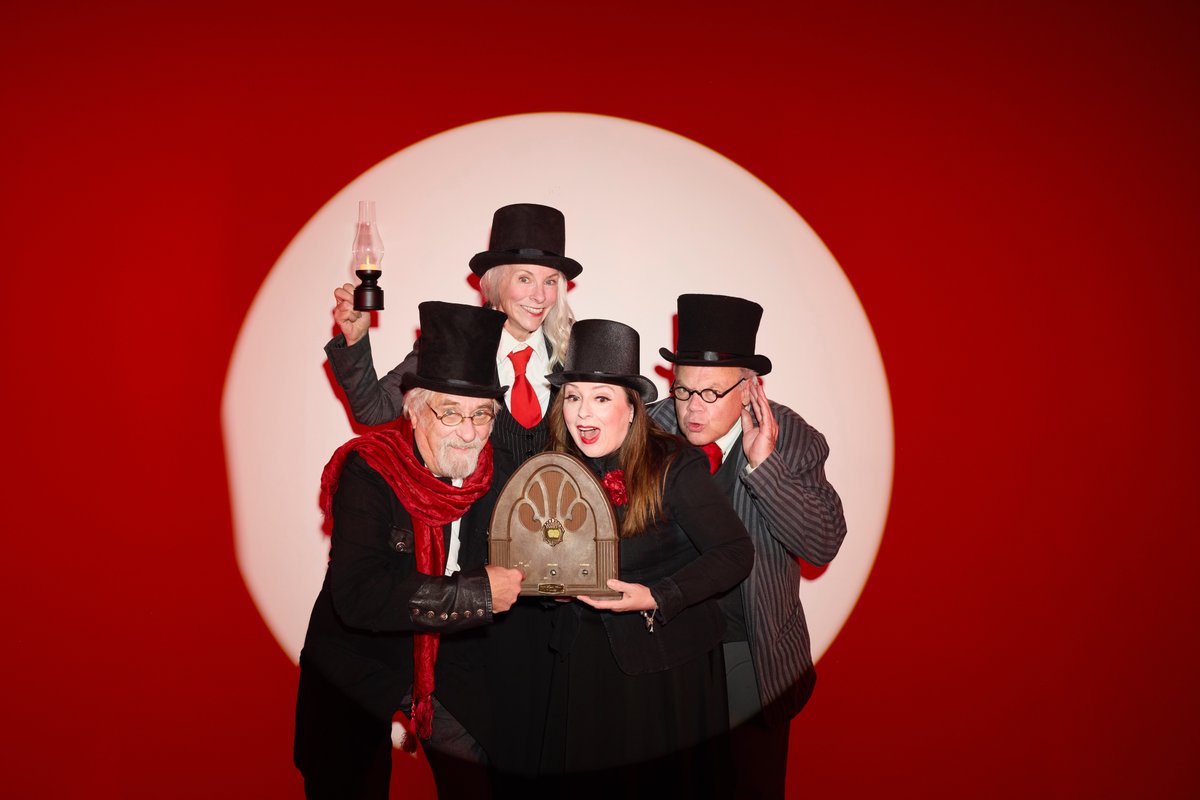 Bring the whole gang to It's A Wonderful Christmas Carol playing Dec 22- 24th. Tix $25- 20 #YegEvents #Oldstrath #YegDate varsconatheatre.com/wonderfulchris…