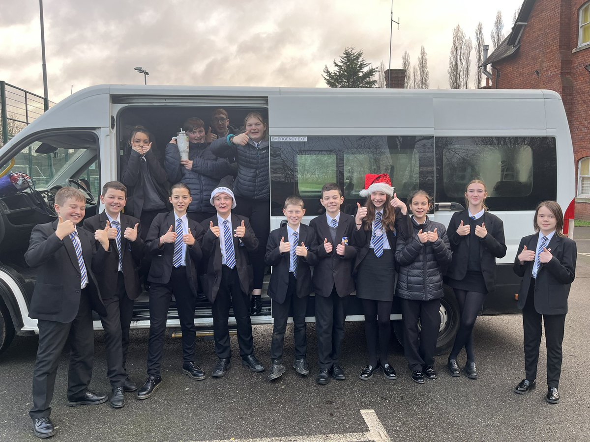 cdraytonx's tweet photo. This morning School Council students dropped off donations to Kiveton and Wales Community Fridge! Well done to all students and staff who donated. ☺️ @WalesHigh @waleshighnews https://t.co/Gg5COgZtdS