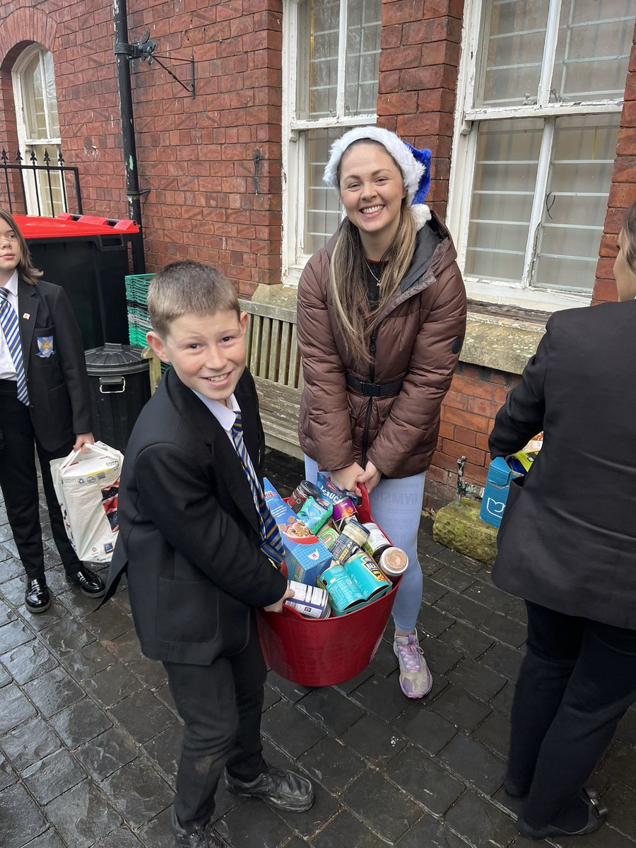 This morning School Council students dropped off donations to Kiveton and Wales Community Fridge! Well done to all students and staff who donated. ☺️ <a href="/WalesHigh/">Wales High School</a> <a href="/waleshighnews/">Wales High News</a>