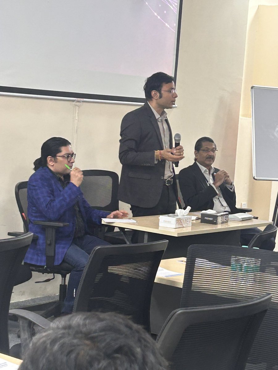 Gunjan C Patel tweet media