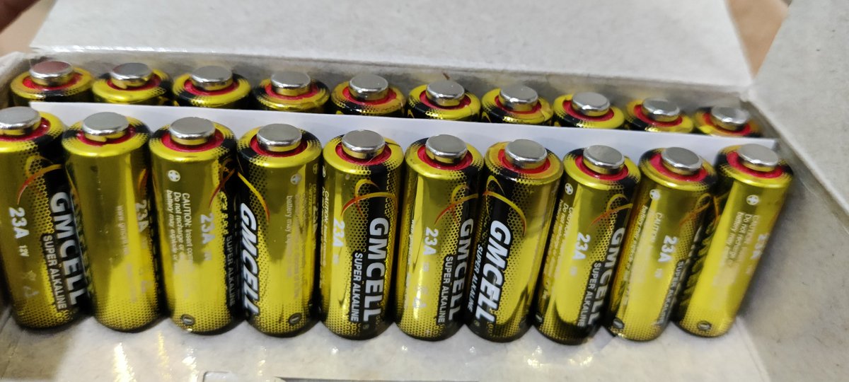 Gmcell236245's tweet photo. 🔋 Power up your devices with the GMCell 23A Alkaline Battery! 🌟
With advanced leak-proof technology and a stable discharge rate, it offers reliable, long-lasting energy. 

#GMCell #23ABattery #AlkalineBattery #EcoFriendly #ReliablePower #SafetyFirst https://t.co/mcdbHCzLby
