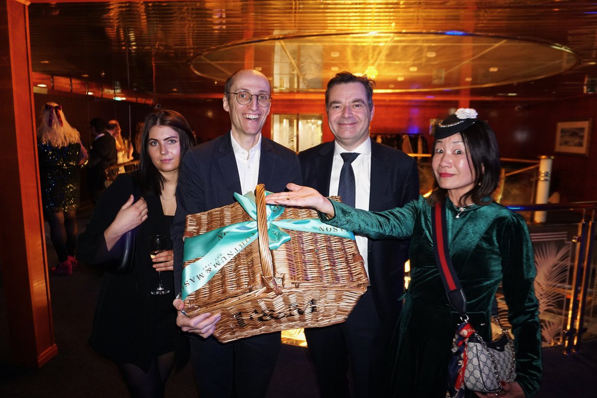 fbccuk's tweet photo. Thank you to everyone who joined us for our Christmas Reception!

A wonderful evening of festive cheer and great connections. Special thanks to our host, @sunbornlondon, Anni Pohto and generous raffle donator companies.

Wishing you all a fantastic holiday season!✨❄️🎄 https://t.co/FzqGboaMB6
