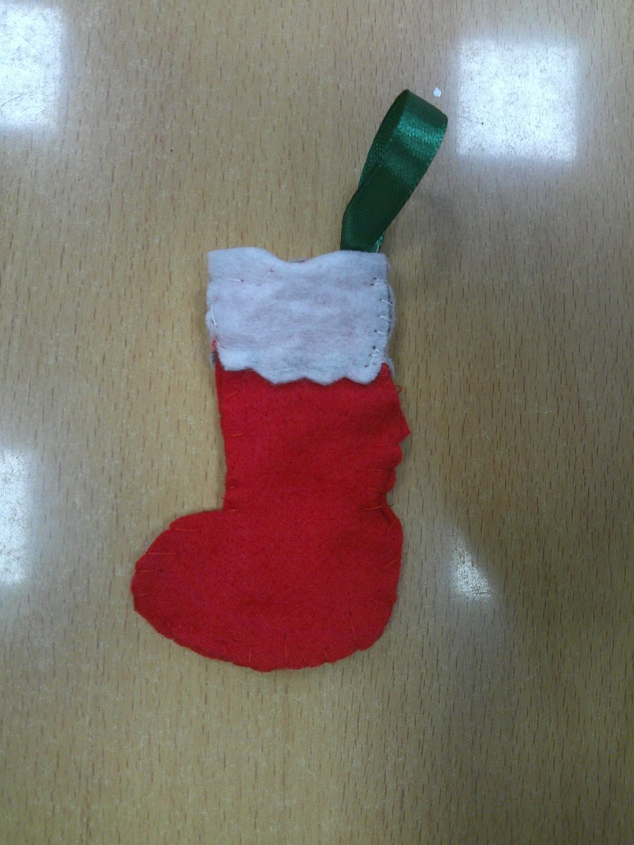 Withyhamschool's tweet photo. Textile work as part of Design and Technology work in year 5 and 6.  The outcomes are fantastic! @kapowprimary https://t.co/3EpjnSCcl5