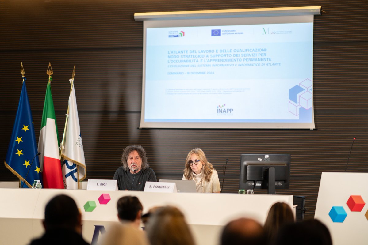 InappGov's tweet photo. Seminario #AtlantedelLavoro📍
introduce il DG #INAPP, L.Bigi. 

R.Porcelli, S.Camassa, G.Montalbano e V.Ferri ne presentano sistema, patrimonio informativo, percorso https://t.co/d6Mv6MzIqG e architettura.

Segui online▶️ https://t.co/EEDwpR2lyV
#18dicembre #PNGiovaniDonneLavoro https://t.co/QyB3l2UAlu