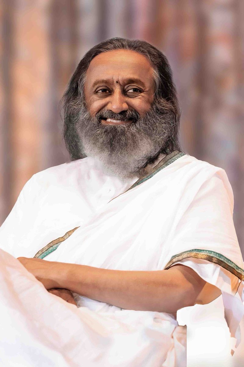 ians_india's tweet photo. In Pictures: Spiritual leader Gurudev Sri Sri Ravi Shankar appeared at Times Square in New York for his virtual event titled 'World Meditates with Gurudev' taking place on December 21 https://t.co/ezcJNP9TF2