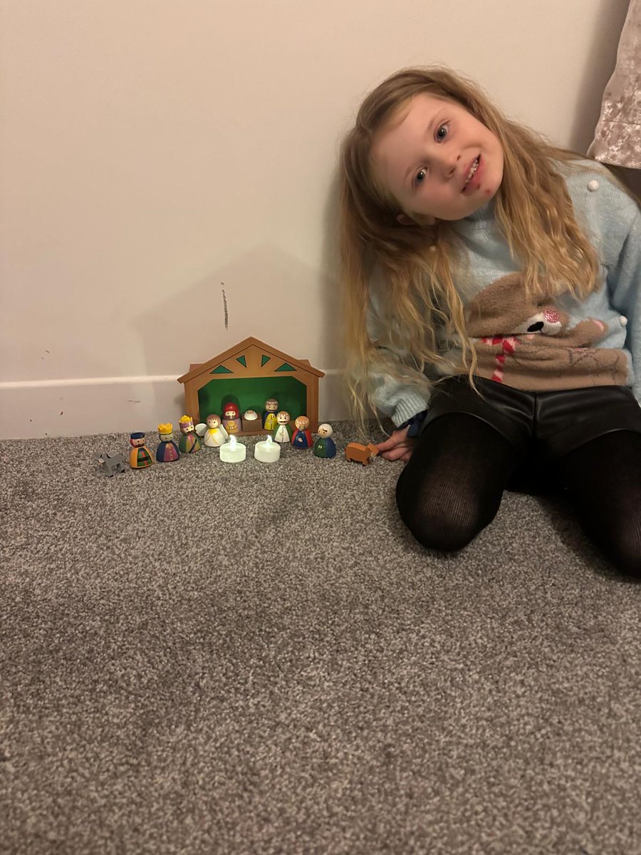 ault_kaitlyn's tweet image. @StMichaelsP2s Remmi was so excited to have the travelling crib home and set it up.