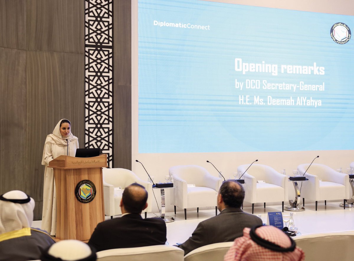HaithamAbulfoul's tweet photo. سُعدت مساء يوم أمس بحضور الملتقى الدبلوماسي الرابع #DiplomaticConnect لمنظمة التعاون الرقمي @dcorg، والذي استضافته الأمانة العامة لمجلس التعاون لدول الخليج العربية @GCCSG، وحضره الأمين العام لمجلس التعاون لدول الخليج العربية الأستاذ جاسم البديوي، والأمينة العامة لمنظمة التعاون الرقمي @Dalyahya. فعالية مميزة ركزت على دور الدبلوماسية الرقمية في نمو الاقتصاد الرقمي.  
#DigitalProsperity4All