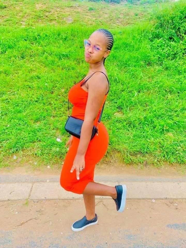 tumisole's tweet photo. Please let’s not circulate / repost that gruesome video of Nontobeko Cele’s lifeless body. 

 May she rest ❤️❤️❤️

#RIPNontobekoCele https://t.co/fJKhV9F21e