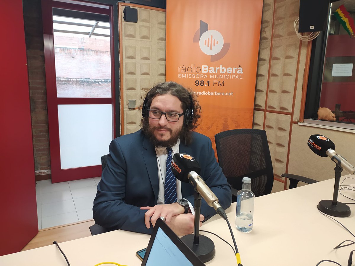 Els pressupostos del 2025, el ple de desembre de l'<a href="/ajuntamentbdv/">Ajuntament de Barberà del Vallès</a> o el balanç del 2024 han estat alguns dels temes de l'entrevista d'avui amb en Guillem Vilaregut (<a href="/GVilaregut/">Guillem</a>), portaveu de la <a href="/PCPB_Barbera/">Plataforma Ciutadana Per Barberà</a> 

A la carta ▶️ radiobarbera.cat/programs/el-ca…