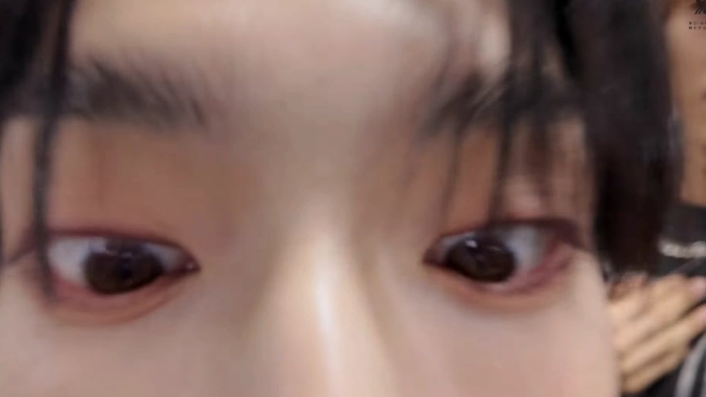 gaonsites's tweet photo. 🦊 "and i heard there are so many our fans here. the place is packed. full, just like jiseok's eyes"
🐥 (FLUSTERED) 

seungmin's face 🤣🤣🤣 https://t.co/M2GuVdodPc