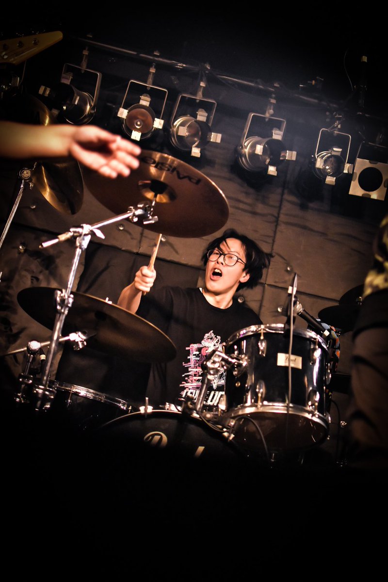 levelup0611's tweet photo. 【LIVE PHOTO📷】

CANDY SYNDROME  ②

@dbGAMEs15 
@10channel_jp 
@sigusigu0714 
@hootao25 
@takeruohira 

Photo by(@b4py_m ) https://t.co/IAHbuhbIl5