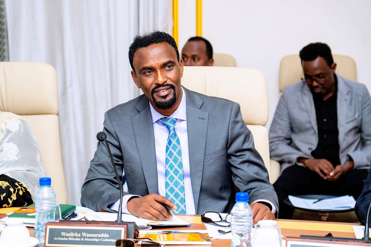 _umalkair's tweet photo. Congratulations to the newly appointed Minister of Foreign Affairs and International Cooperation of Somaliland.
Wishing you great success as you lead the way in strengthening global relationships, creating opportunities, and showcasing Somaliland’s beauty to the world.
My Abti🧡 https://t.co/ESWxRgQg2c