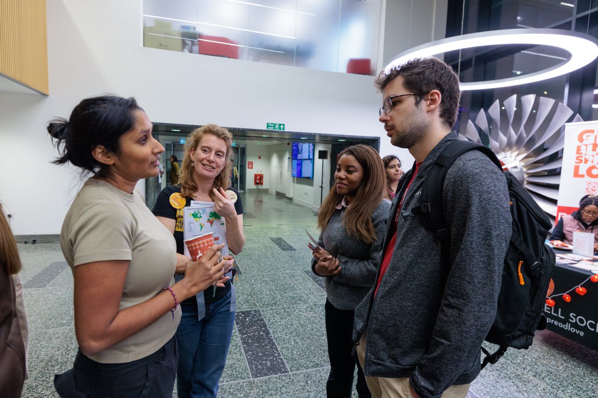 InvisWarriorSCD's tweet image. Thank you Brendan Foster for these great photographs of the #InvisibleWarrior team in action at the #ImperialLates @imperialcollege. Our stand to raise awareness for #SickleCell was visited by many interested visitors, thank you for all your questions and interest in our work!
