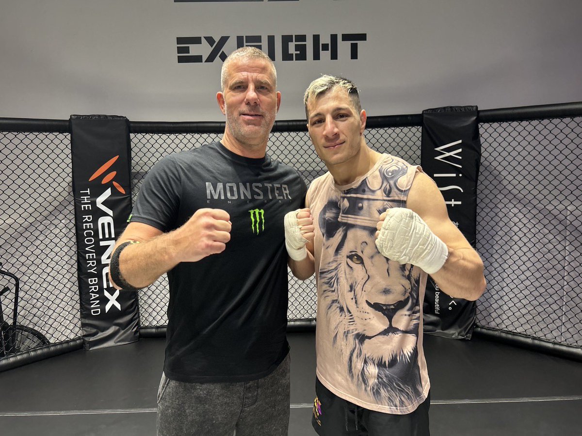 Mahmoud Sattari/ マハムードサッタリ (@mahmoud_sattari) on Twitter photo Great training with one of the best trainers in the world ⚡️ <a href="/henrihooft/">Henri Hooft</a>
#サッタリ #sattari #mma Great training with one of the best trainers in the world ⚡️ <a href="/henrihooft/">Henri Hooft</a>
#サッタリ #sattari #mma