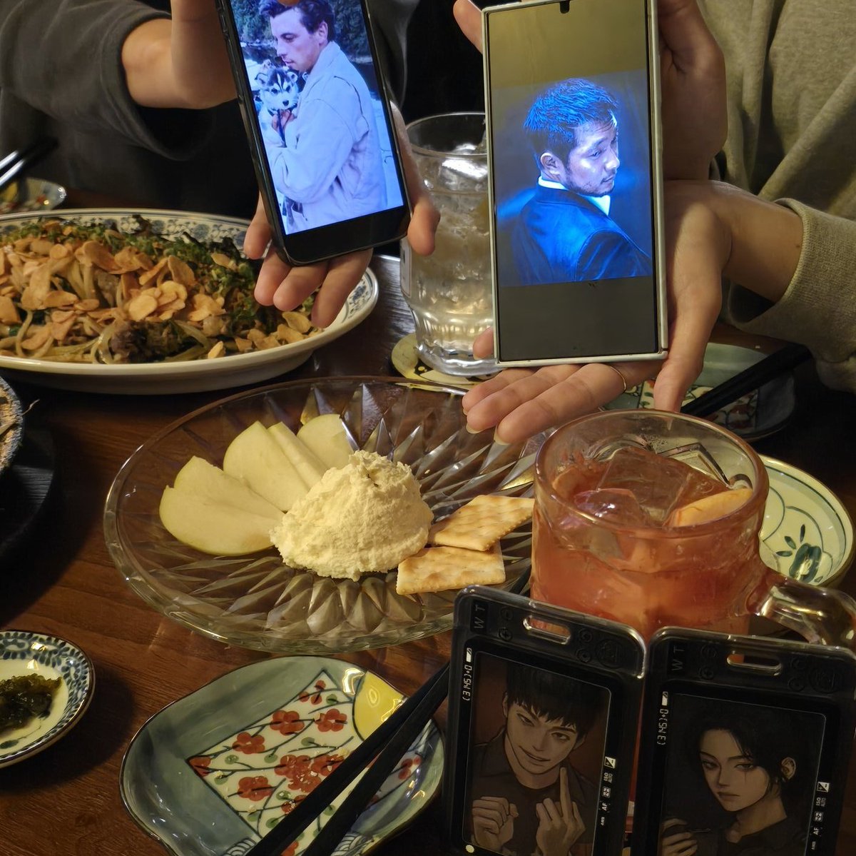 포카를안챙겼지만어떻게든오타쿠예절샷을찍으려는노력
