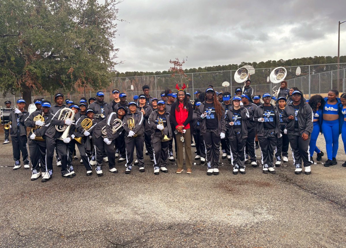 SEL in the Den!
Hot Cocoa and cookies topped off with The 1st Annual Holly Jolly Spirit Rally. Guest appearance: Savannah High Blue Jacket Band! #SEL #WestChathamMSWildcats #Collaboration #BlueJacketBand 
#ClimateCulture #Celebration #AcademicExcellence #Relationships