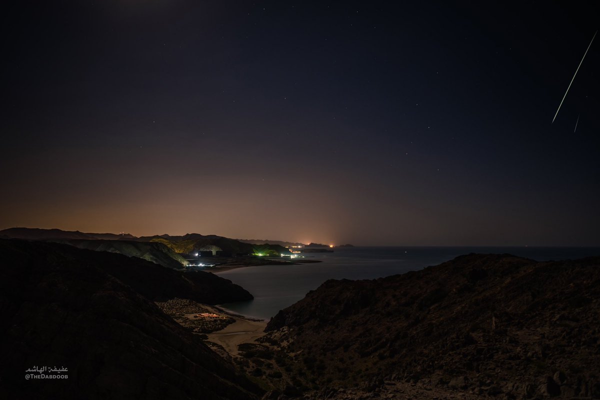 TheDabdoob's tweet photo. زخّة شهب التوأميات ✨
Geminids Meteor Shower

📍مرتفعات يتي - Yiti 
١٥ ديسمبر ٢٠٢٤

الصور نتاج ٦ ساعات تصوير (١٢ بالليل لين ٦ الصبح) 
٧٢٠ صورة .. تم رصد حوالي ٢٥ شهاب بالكاميرا

بالعين المجرّدة كان عددها أكبر بكثير
بس  الليلة كانت مُقمرة (البدر مكتمل ٩٩٪) وإضاءته صعبت رصد الشّهب https://t.co/bkHiIYijKu