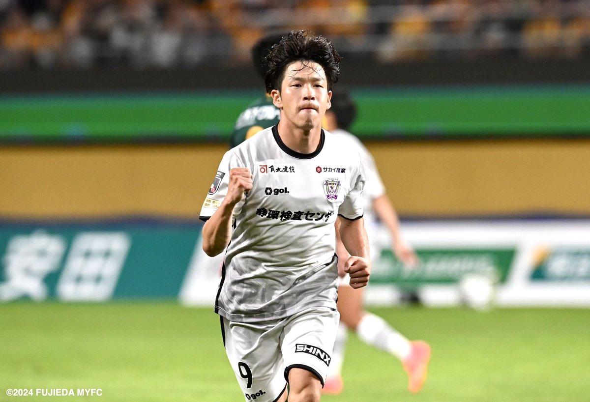 fujiedamyfc_pr's tweet photo. ／
#矢村健 選手
2024 J2リーグ 優秀選手賞（J2）受賞👏
＼

#藤枝MYFC https://t.co/iqTuX9p5q6