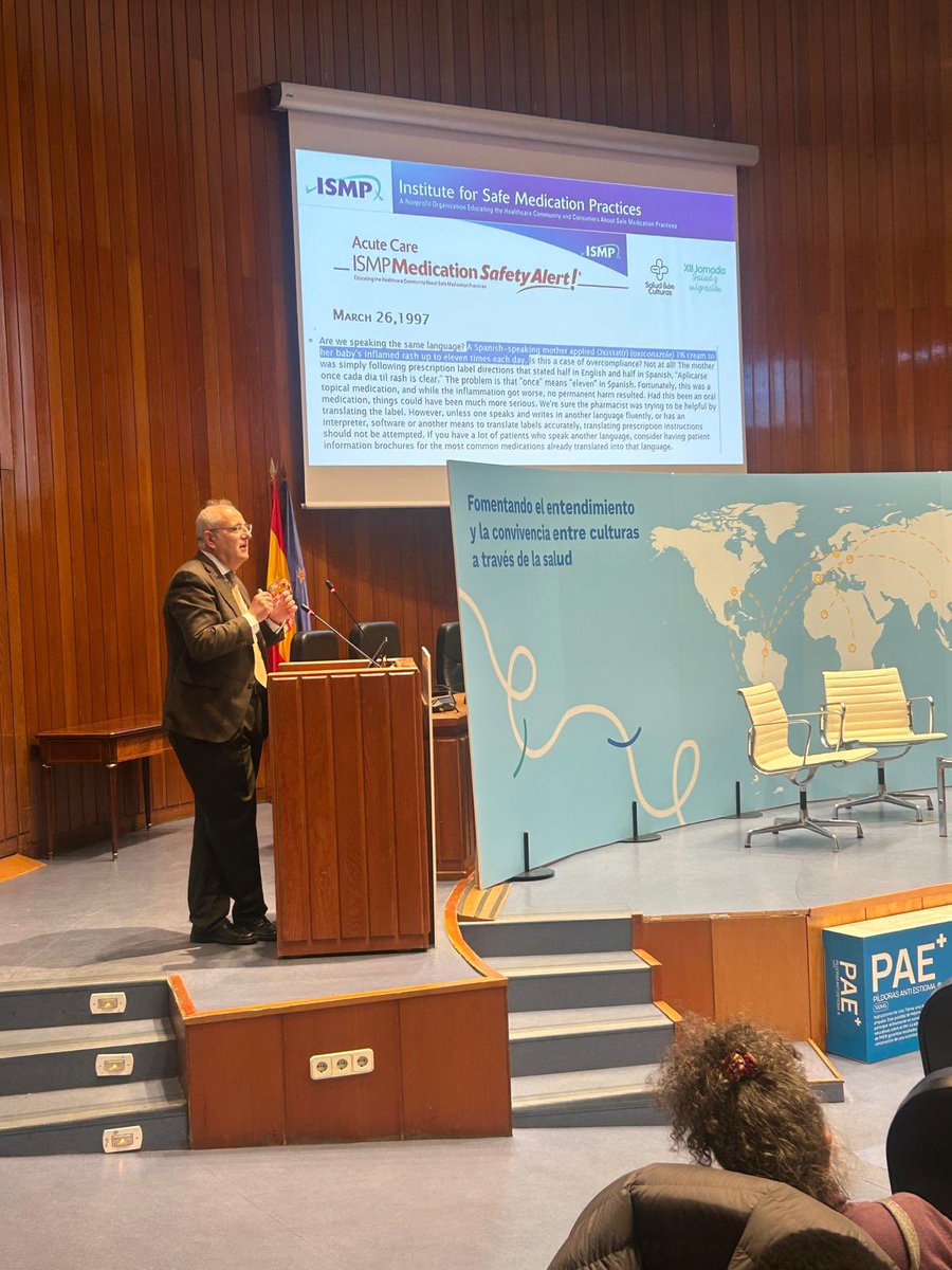 Gracias <a href="/navarrotradmed/">Fernando A. Navarro</a>, prestigioso traductor médico parte de <a href="/cosnautas/">Cosnautas</a> y <a href="/Asetrad_ORG/">Asetrad</a>, por acompañarnos en esta XII Jornada de Salud y Migración 2024 en el Ministerio <a href="/sanidadgob/">Ministerio de Sanidad</a>. 

Podéis seguir la jornada en directo: streaming.sanidad.gob.es/canal1.html