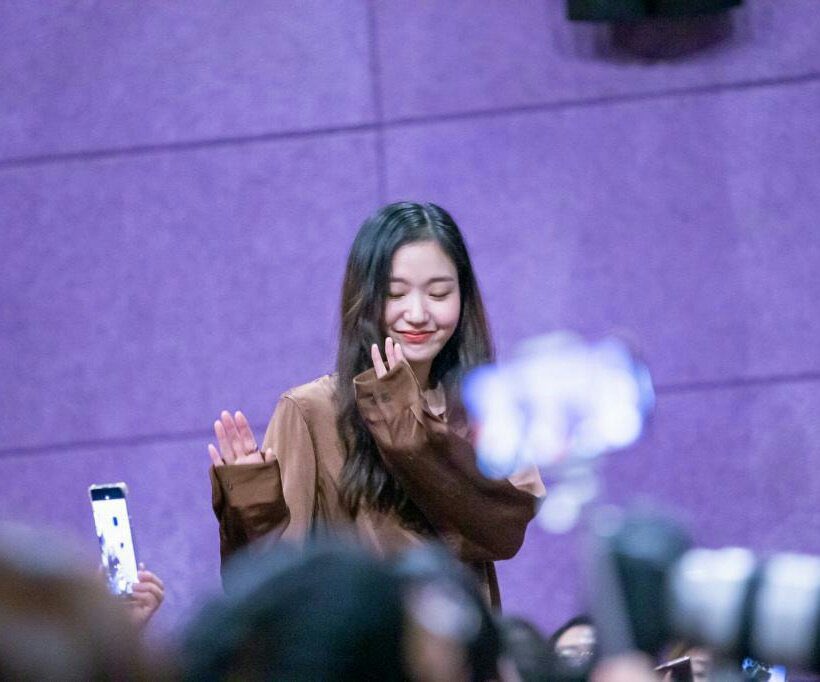 kimgoeuntr's tweet photo. 11th Marie Claire Korea Film Festival - Pioneer Award
Brand of the Year Awards - Best Actress

💕🌸 https://t.co/D0e5HWXFQ1
