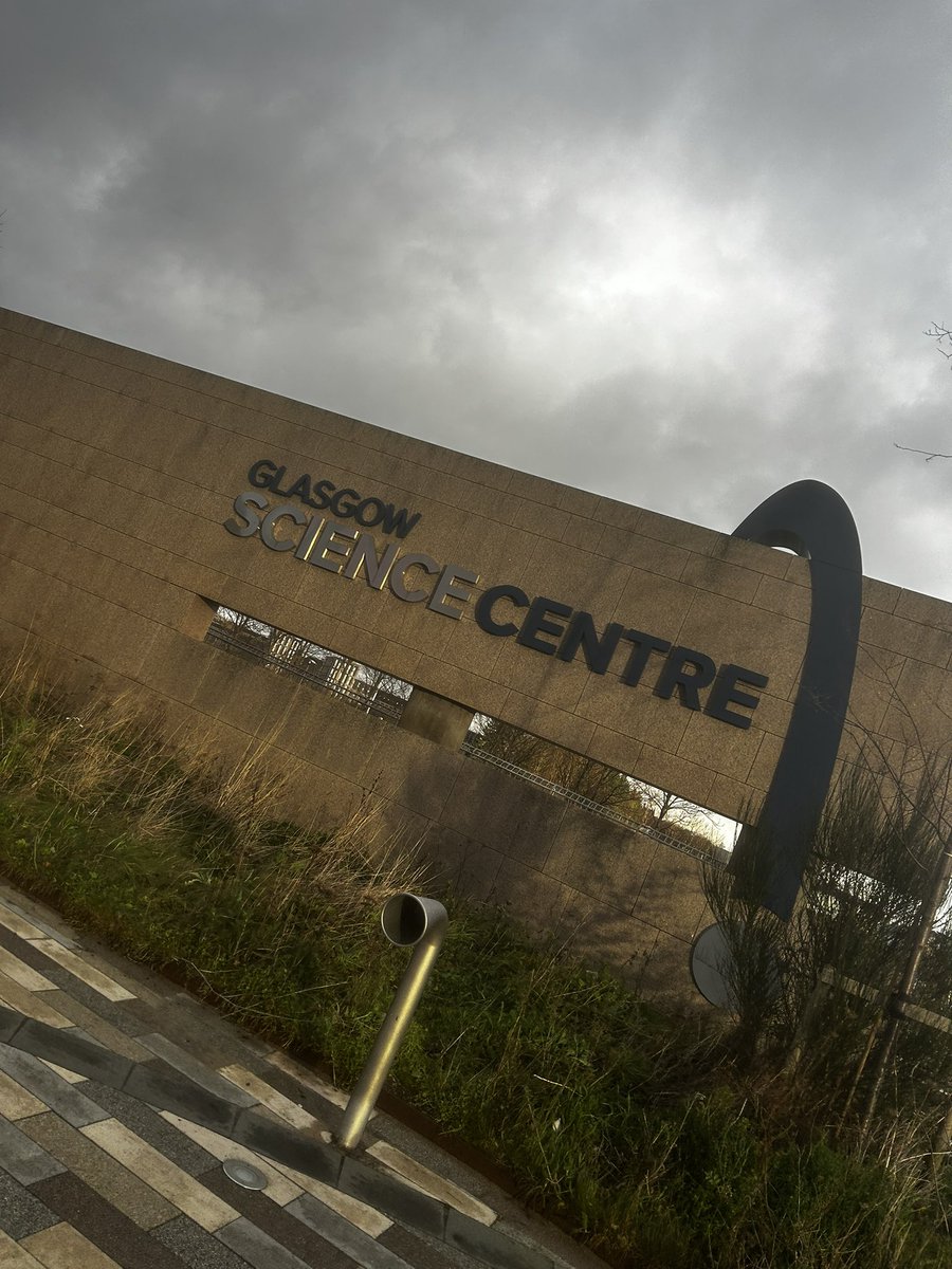 Both buses safely to <a href="/gsc1/">Glasgow Science Centre</a> #STEM #Science #adventure