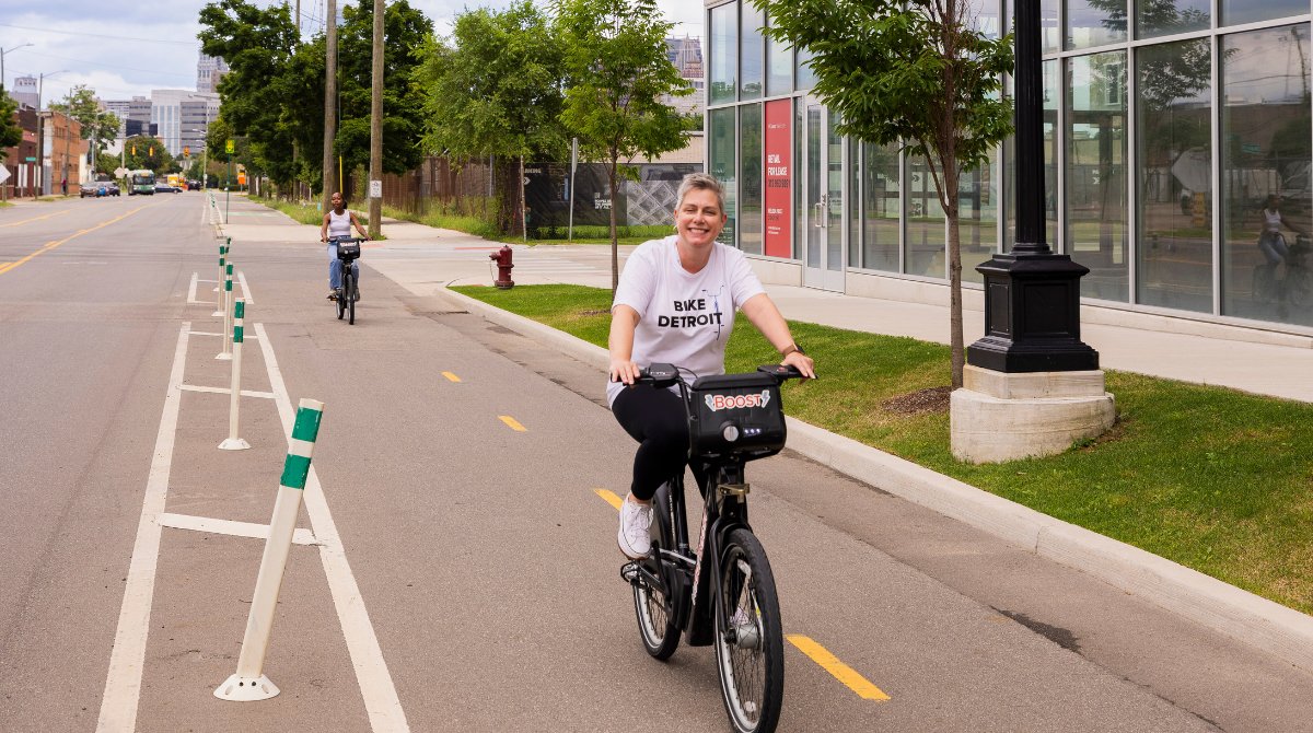 Since launching in 2017, MoGo has worked to bring equitable, accessible, and affordable bikeshare to Detroit and southern Oakland County. 

In this blog post, read about what we do, why we do it, and the numbers that make it all matter that much more. 

mogodetroit.substack.com/p/the-lane-vol…