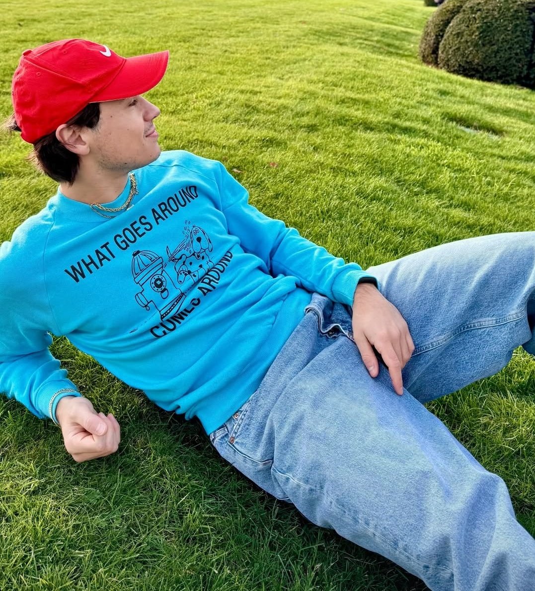 fedehugme3's tweet photo. puffo mario https://t.co/Xqq4ydczhw