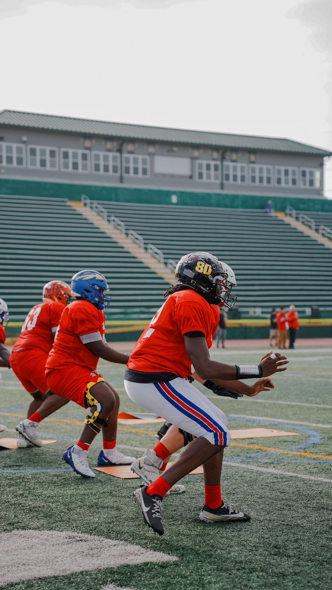 Touchstone Energy Bowl tweet media