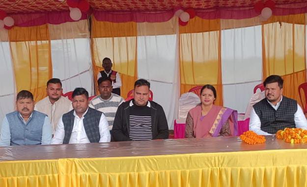 ग्रामीण प्रीमियर लीग 8 का शुभारंभ, 128 टीमों ने लिया भाग aajexpress.com/rural-premier-…