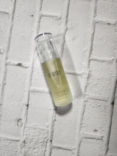 beautybrite's tweet photo. Embracing facial oils as part of your daily regimen can lead to a more nourished, protected, and radiant complexion.

Read more 👉 https://t.co/lRKdCGbPfM

#facialoils #ColleenRothschild #AntiAging https://t.co/YUNrggzM6L