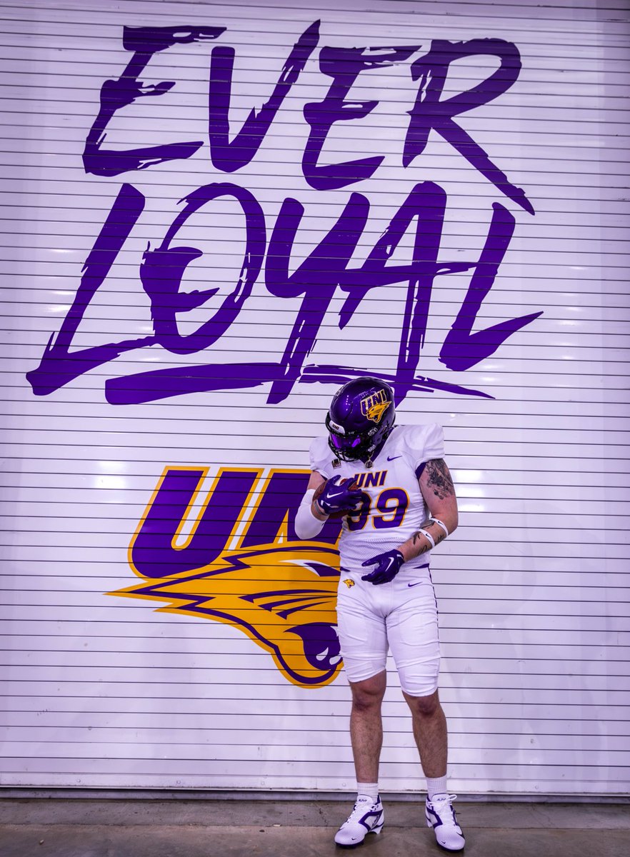 Had a great time on my official visit with <a href="/UNIFootball/">UNI Football</a>
#EverLoyal