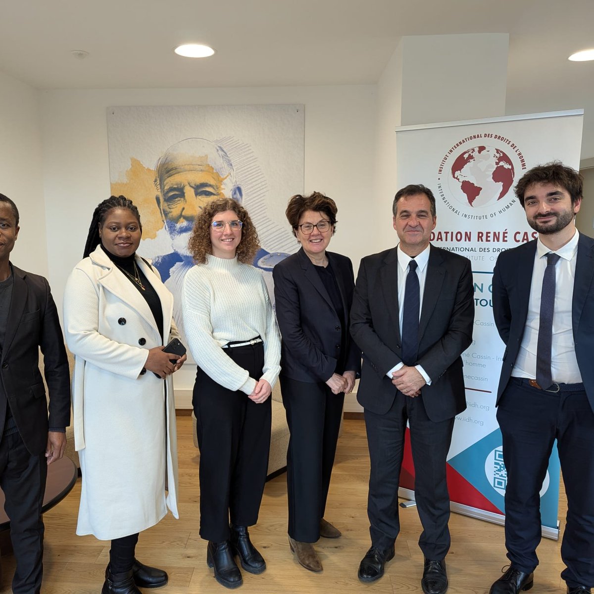 IIDHStrasbourg's tweet photo. ✨ Le 16/12, @IIDHStrasbourg  a accueilli M. le Pr. Luis Jimena Quesada, ancien président du Comité européen des droits sociaux, pour un séminaire sur les synergies entre les systèmes européen et interaméricain des droits de l’homme. 

#DroitsHumains #FondationRenéCassin https://t.co/tPeBAZi81I