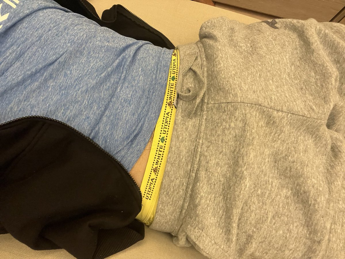 露出一點褲頭才好看
#ㄧ王美 #傳統三角褲 #三角褲